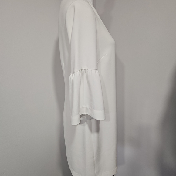 Sail to Sable Elegant Crisp White Bell Sleeve Midi Dress Gold Accents Size 10 - Picture 3 of 9